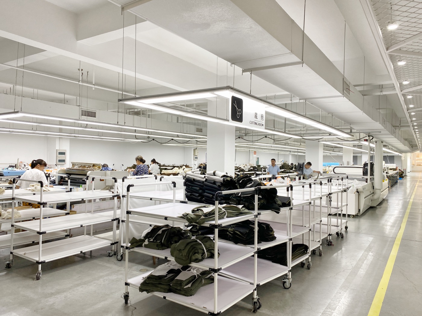 Jiaxing Layo Techwear factory — photo 2