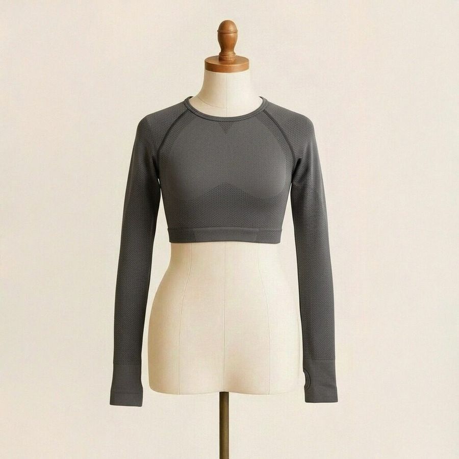 Seamless style BLU2EIU — 32% Polyester 59% Nylon 8% Spandex